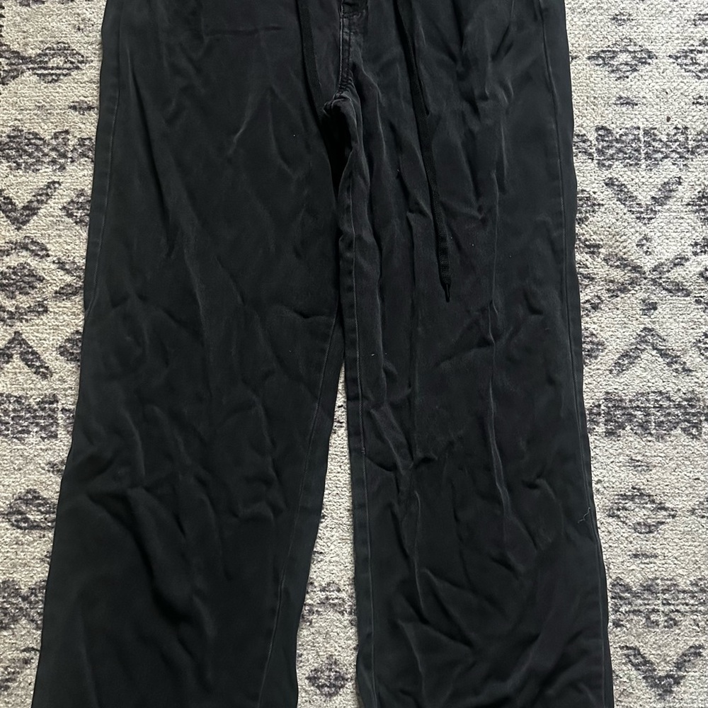 Woman’s Black Pants